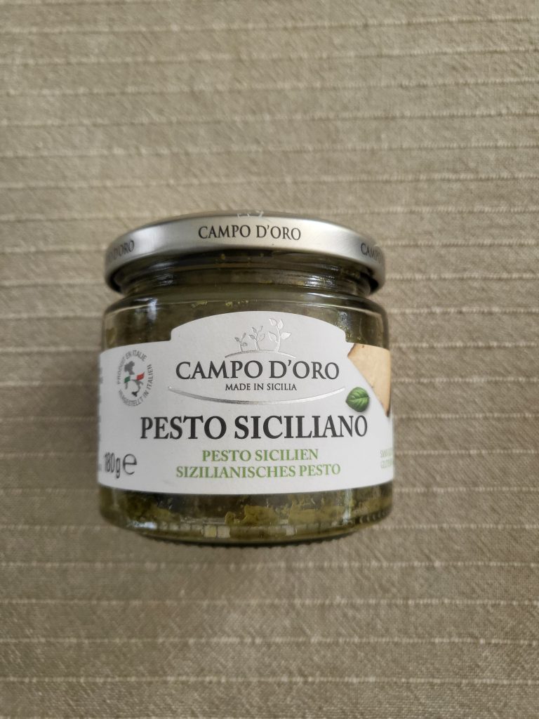 Pesto Siciliani met Pecorinokaas van Campo d'oro